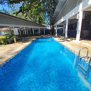 Mamutik Island Lodge Resort