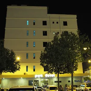 Park Hotel